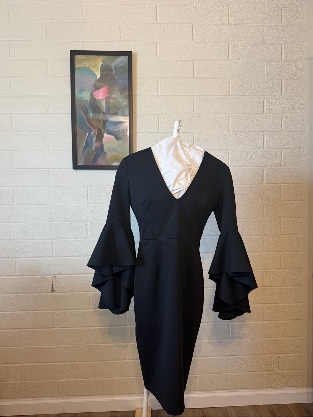 VfEmage V-neck bodycon sheath dress